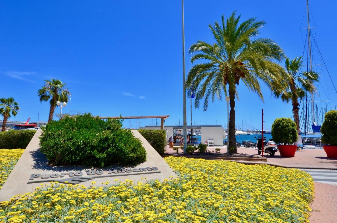 Luxury City Center Apartment By Nras Alicante Bagian luar foto
