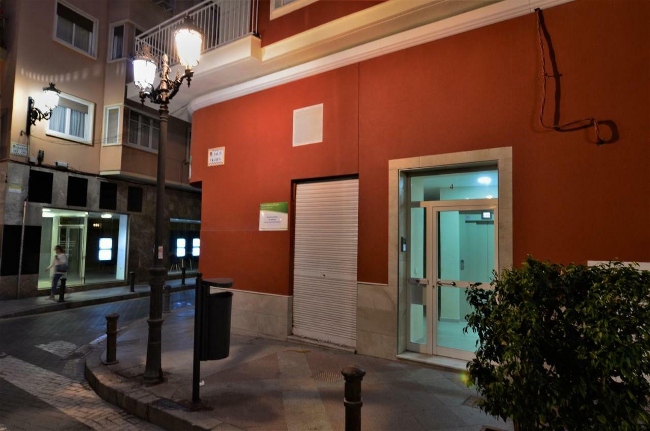 Luxury City Center Apartment By Nras Alicante Bagian luar foto